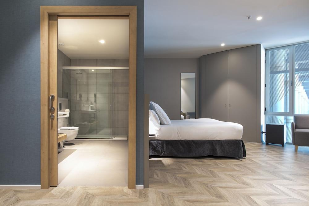 Sleep&Fly Hotel El Prat de Llobregat Exterior foto
